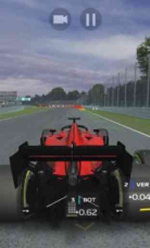 F1 Mobile Racing 4
