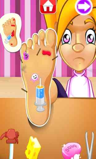 Lesiones del pie Scary - Clínica de la muchacha 3